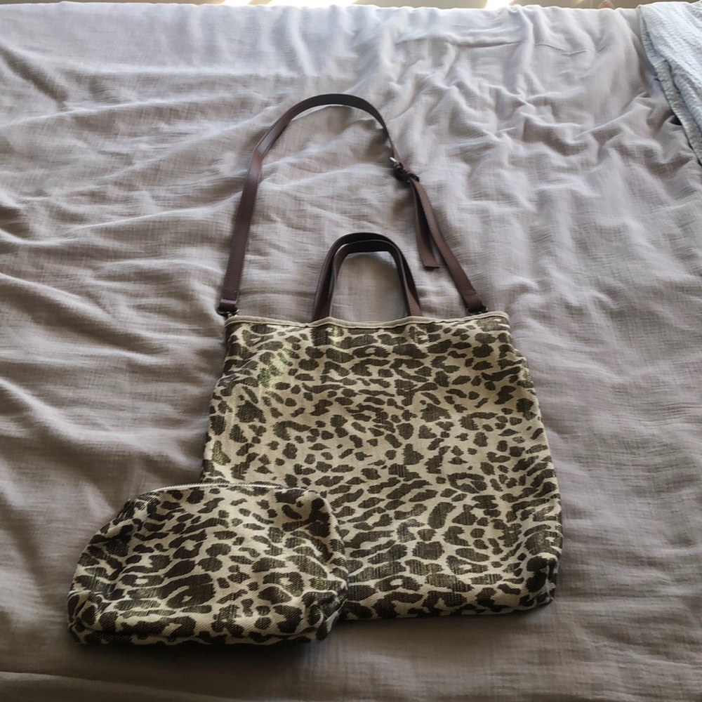 Leopard print tote bag, additional small pouch